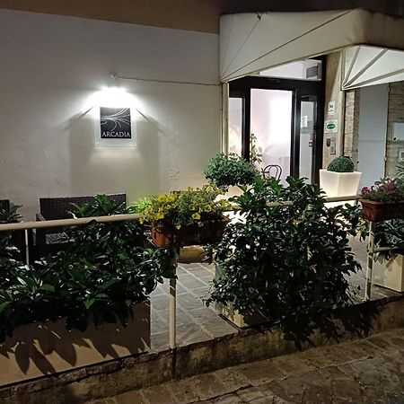 Hotel Arcadia Macerata Exterior photo