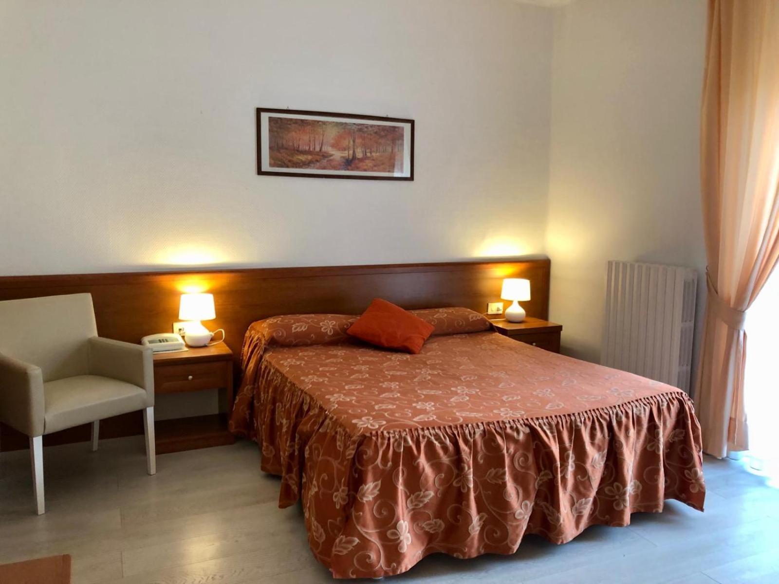 Hotel Arcadia Macerata Room photo